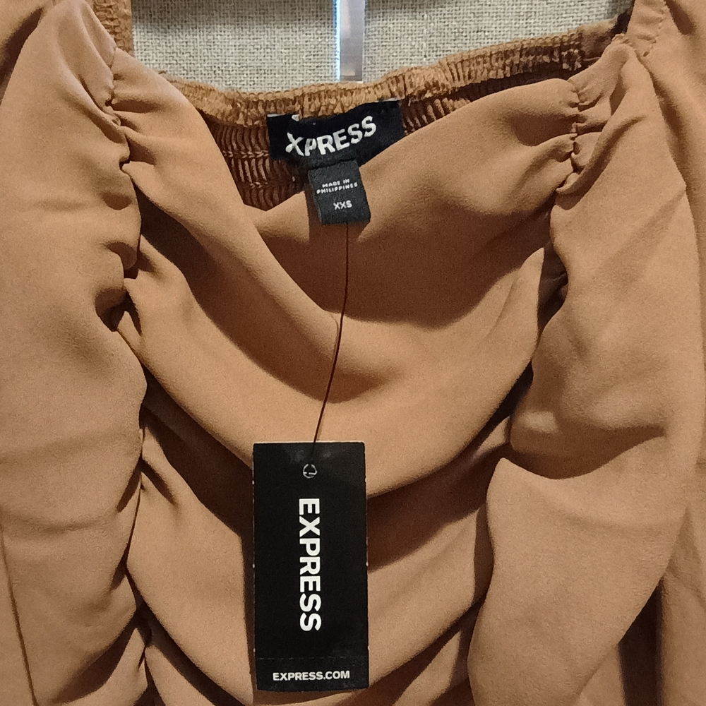 Express Tan Ruched Blouse - Picture 3 of 4